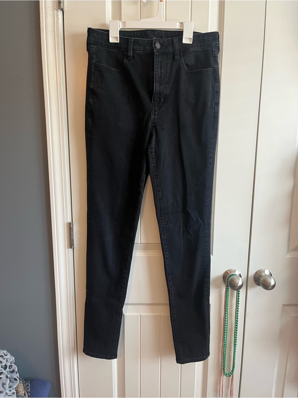 American Eagle High-Rise Black Skinny Jeans X-Long